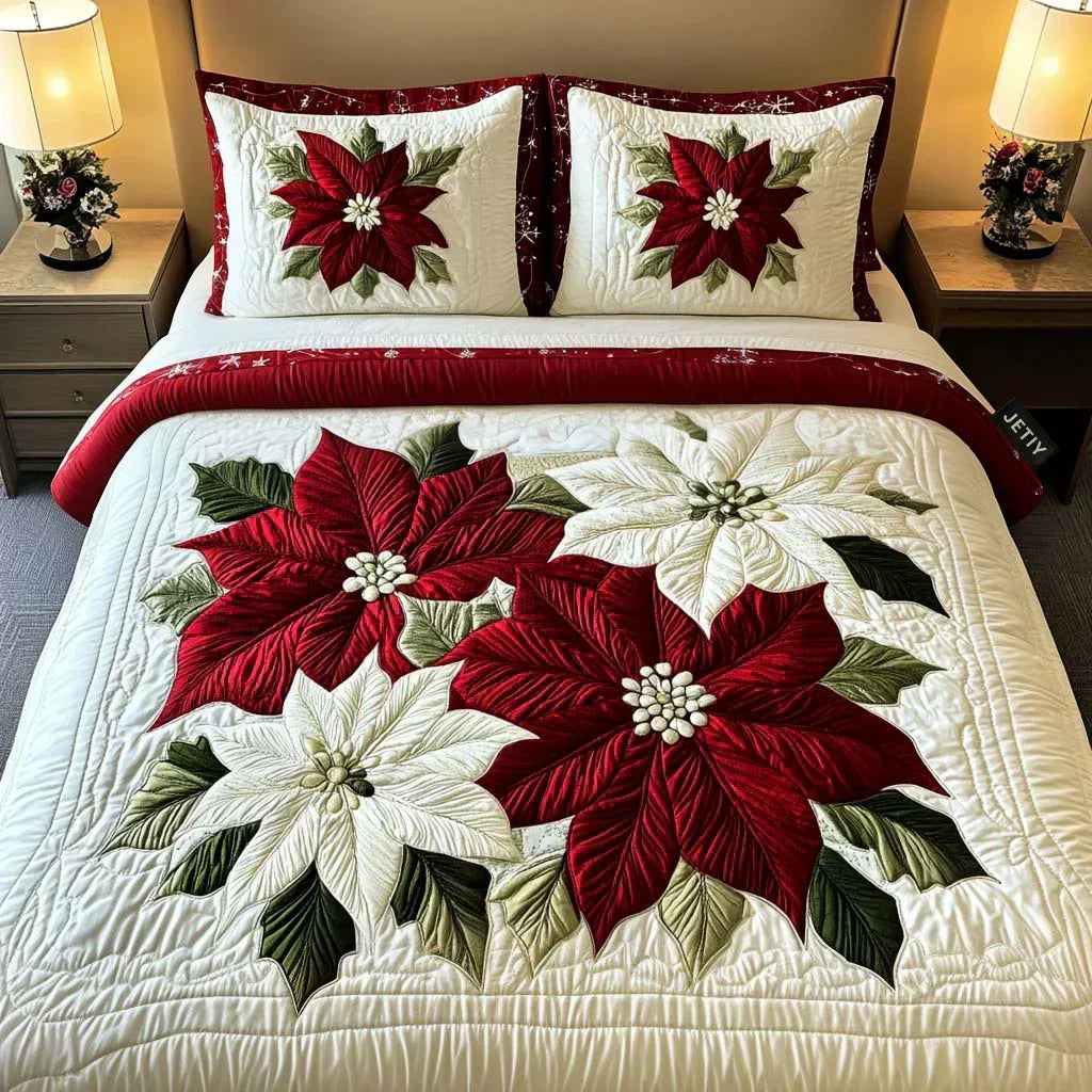 3-piece quilted bedding set - Winter poinsettia — view 1