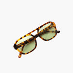Alyssa - elegant sunglasses — view 1