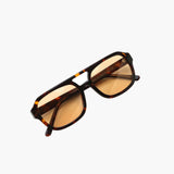 Alyssa - elegant sunglasses — view 3