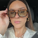 Alyssa - elegant sunglasses — view 11