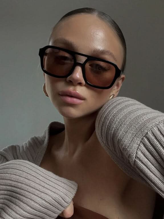 Alyssa - elegant sunglasses — view 12
