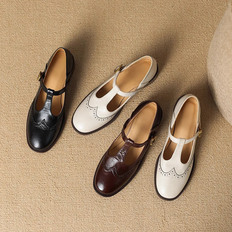 Amelie - classic women's strappy shoes — view 9