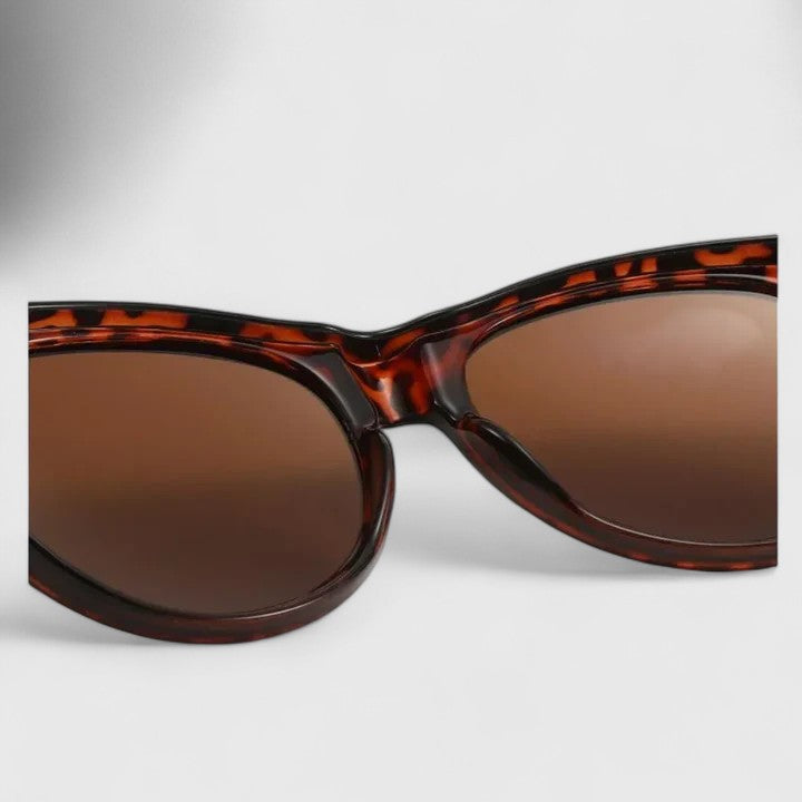 Andrea - stylish sunglasses — view 9