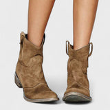 Annelore - timeless elegant ankle boots — view 2