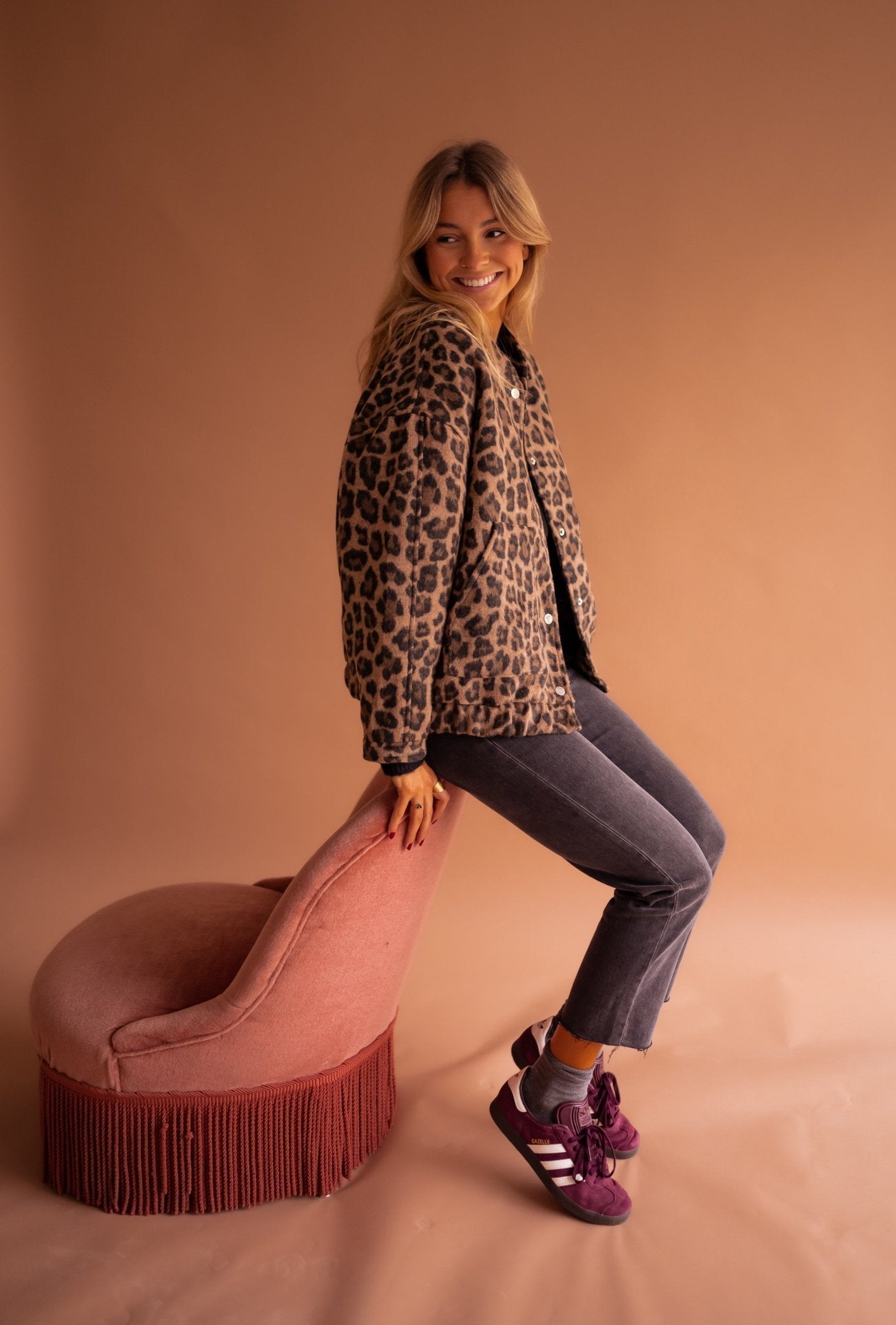Cassandra - Fashionable eye-catching jacket — view 9