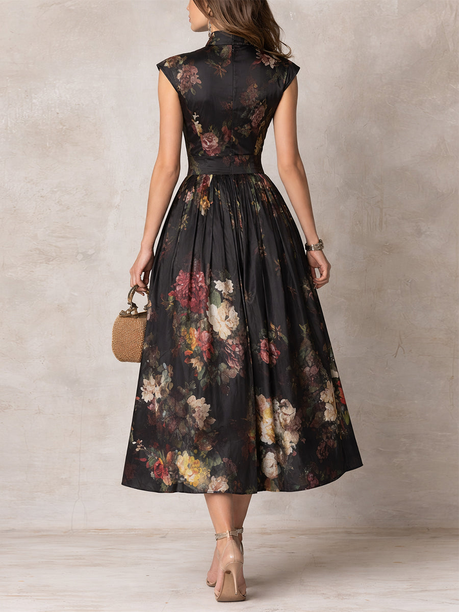 Courtney - Floral Keyhole Pleated Midi Dress — view 3