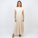 Daisy - timeless comfort dress — view 1