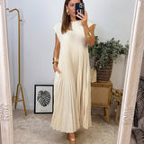 Daisy - timeless comfort dress — view 2