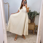Daisy - timeless comfort dress — view 7