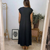 Daisy - timeless comfort dress — view 13