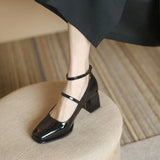 Elegant ankle boots — view 3