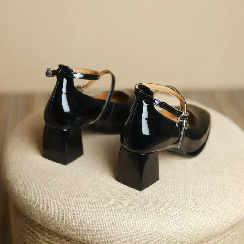 Elegant ankle boots — view 6