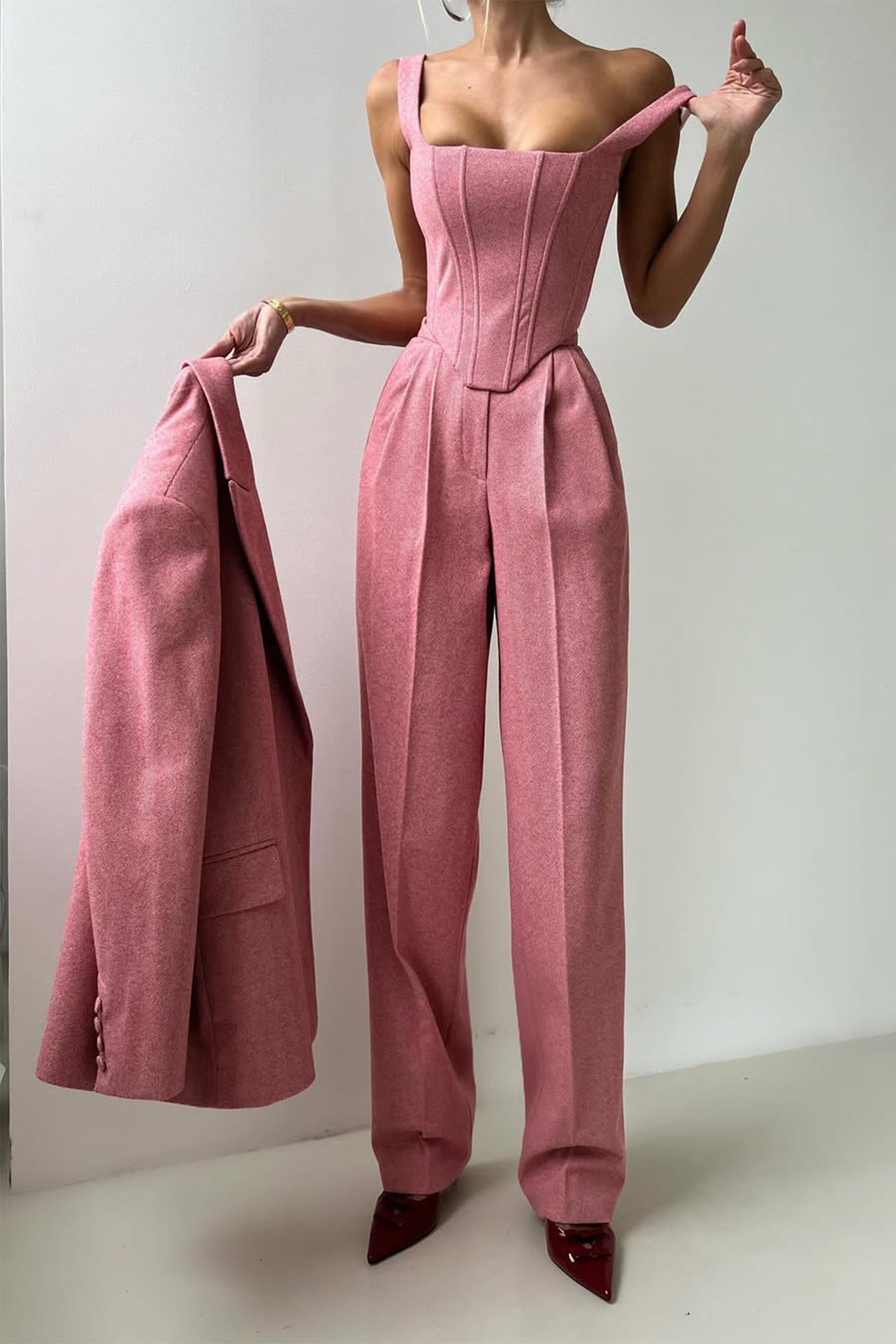 Elegant three-piece set — view 9