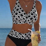 Fiona - Two-piece bikini with cut-out bra and diamond pattern — view 4