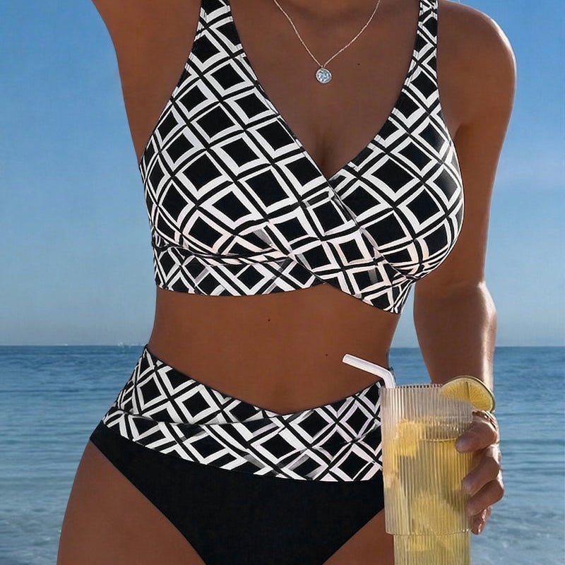 Fiona - Two-piece bikini with cut-out bra and diamond pattern — view 4