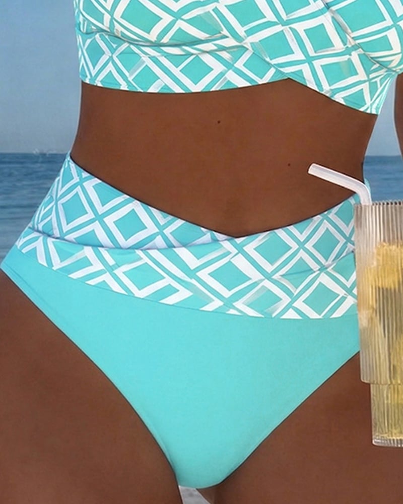 Fiona - Two-piece bikini with cut-out bra and diamond pattern — view 9