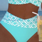 Fiona - Two-piece bikini with cut-out bra and diamond pattern — view 9