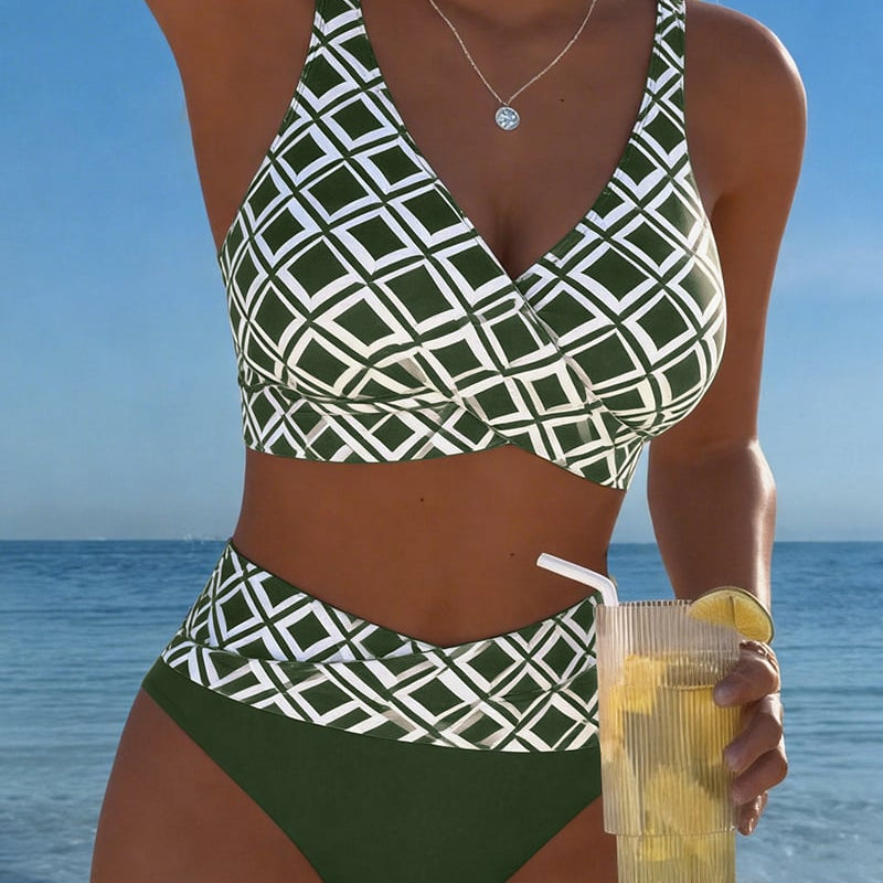 Fiona - Two-piece bikini with cut-out bra and diamond pattern — view 10