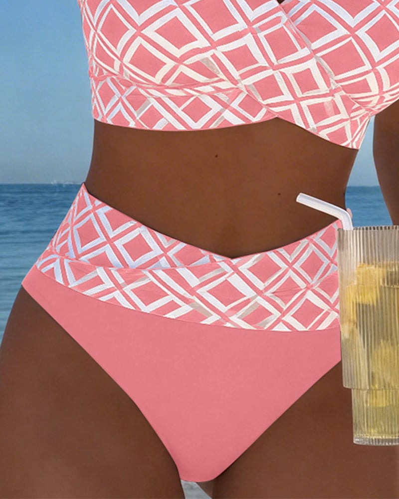 Fiona - Two-piece bikini with cut-out bra and diamond pattern — view 15