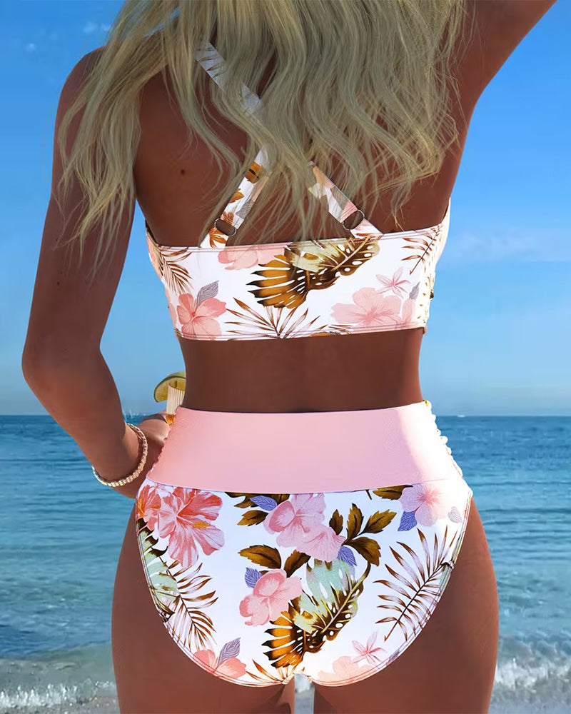 Freya - bikini with contrasting floral print and slit — view 4