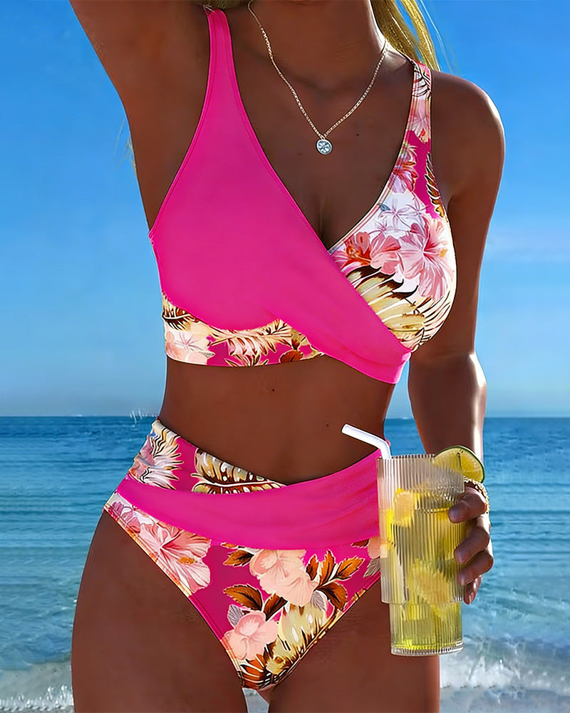 Freya - bikini with contrasting floral print and slit — view 14