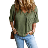 Freya - Casual V-neck T-shirt with textured pockets — view 4
