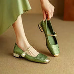 Frieda – classic strappy shoes with an elegant look — view 1