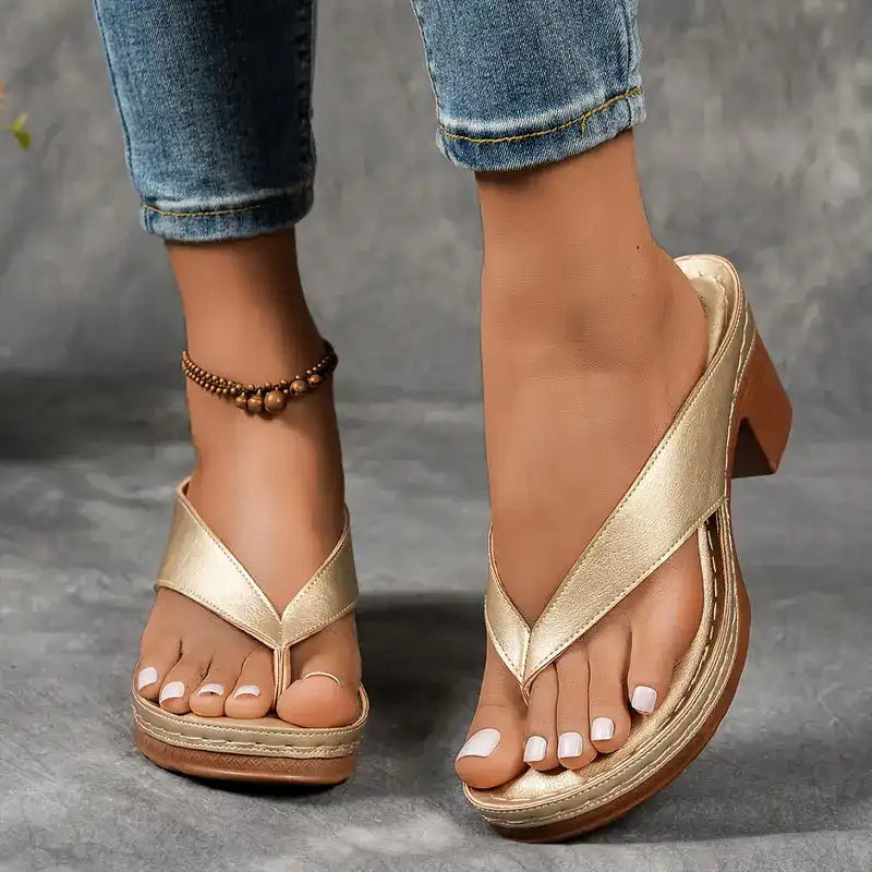 Gabrielle - elegant loose sandals — view 4