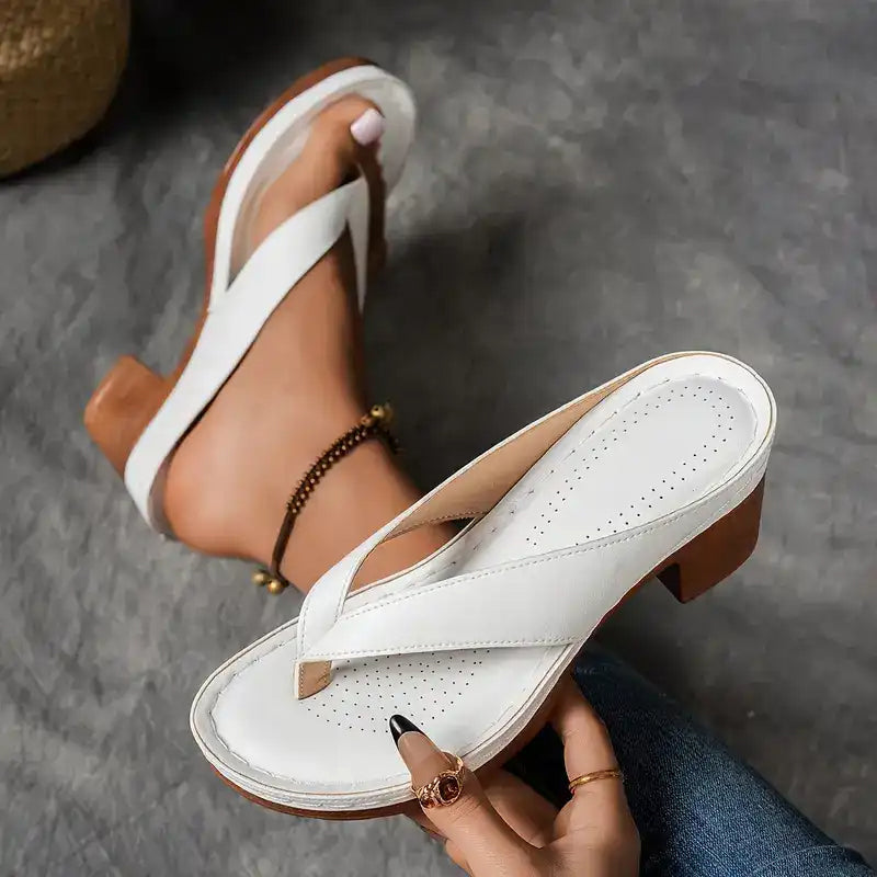 Gabrielle - elegant loose sandals — view 9