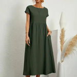 Hazel - midi dress with pockets — view 3