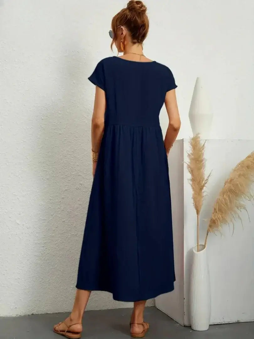 Hazel - midi dress with pockets — view 7