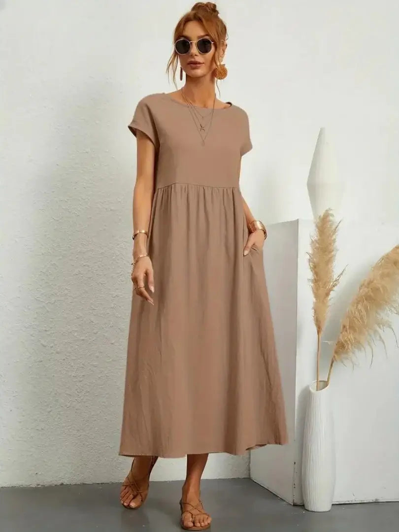 Hazel - midi dress with pockets — view 15