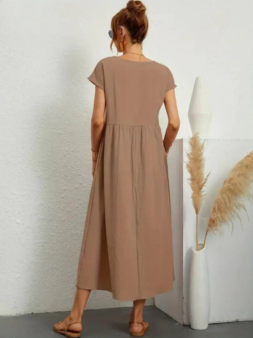 Hazel - midi dress with pockets — view 16