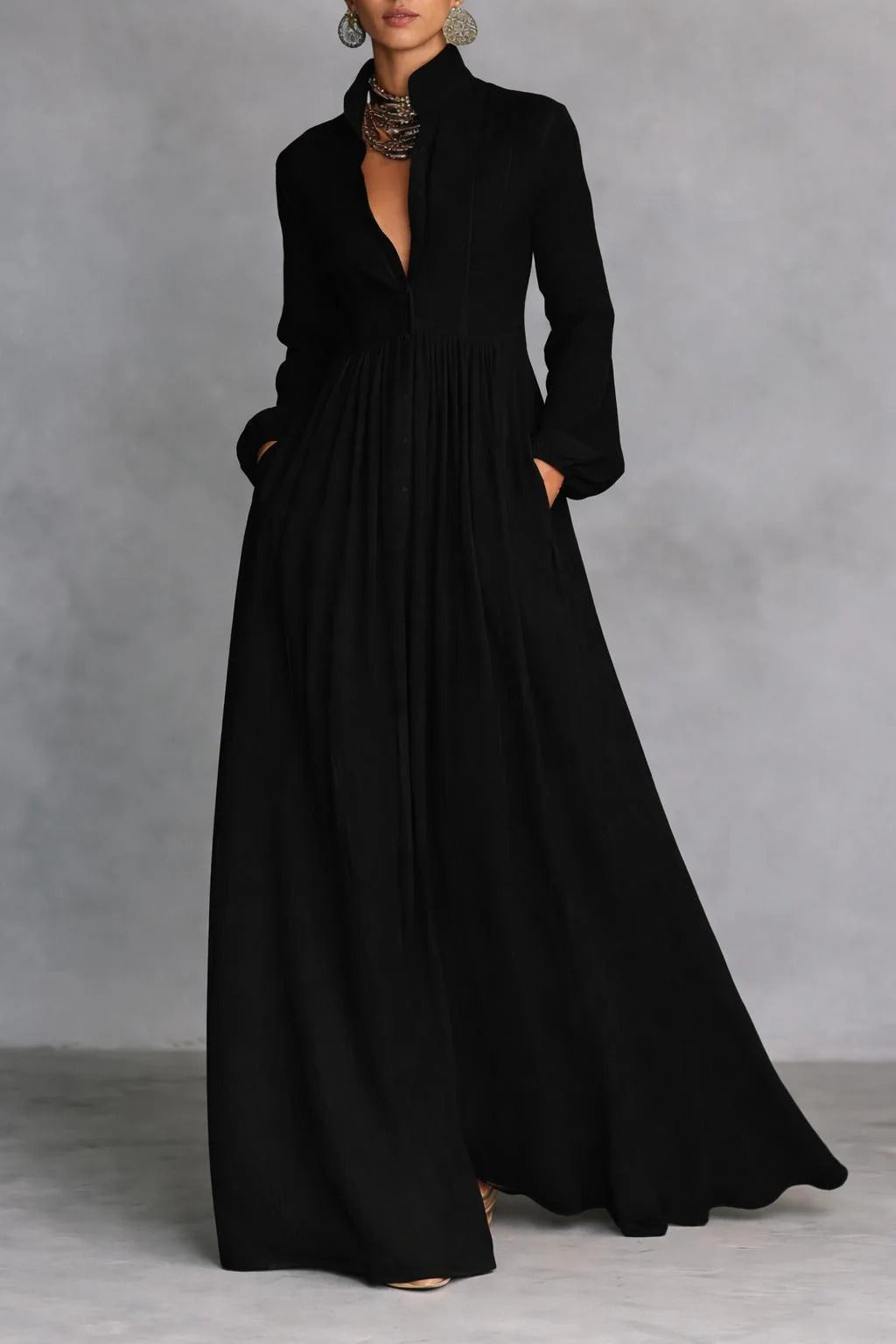 Jenna - Flowy maxi dress with button front — view 1