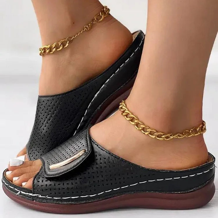 Jessica - a classic urban sandal — view 6