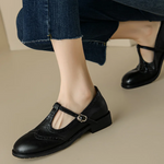Johanna - elegant women's t-strap shoes — view 4