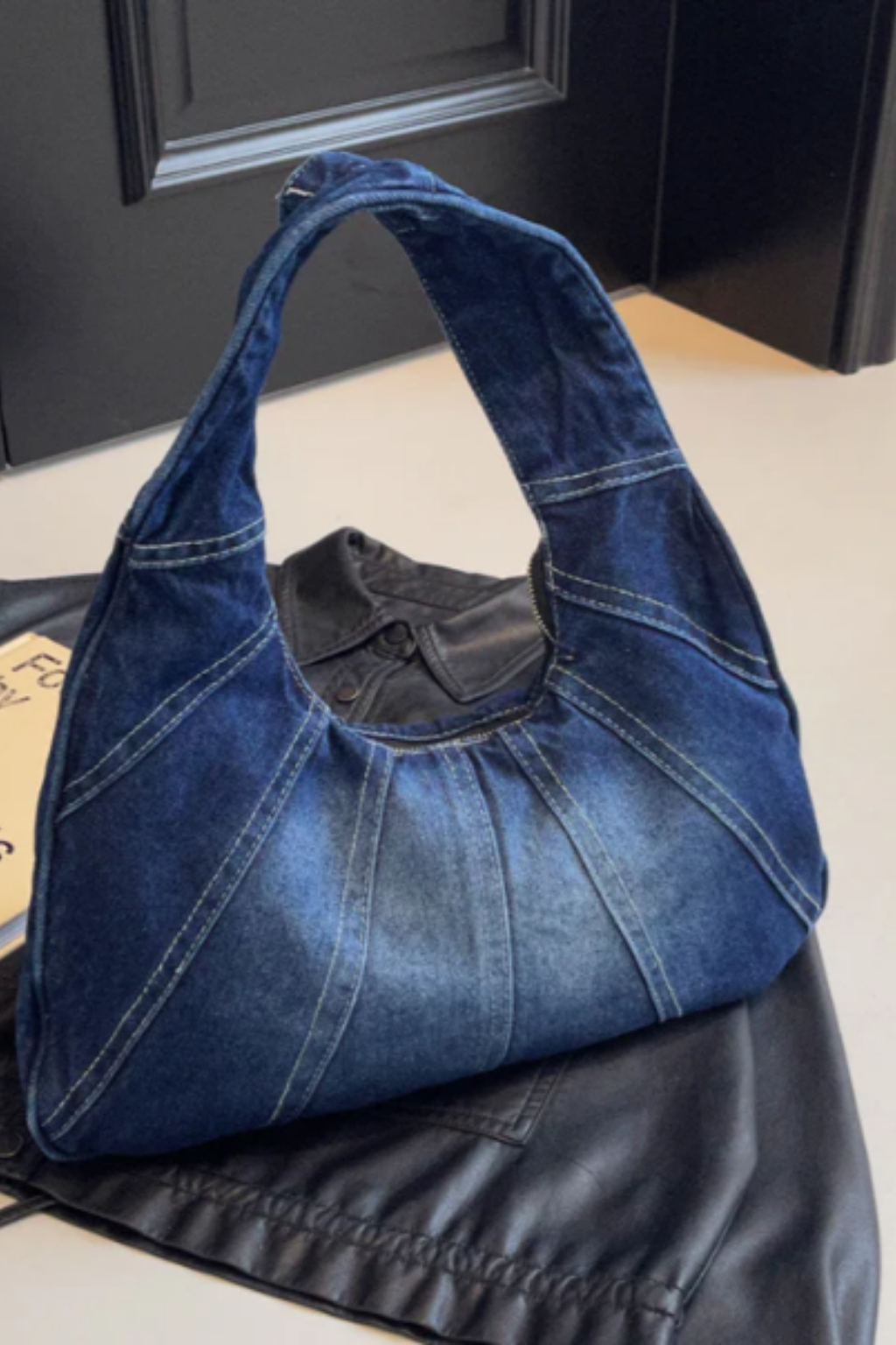 Jordan - casual shoulder bag — view 2
