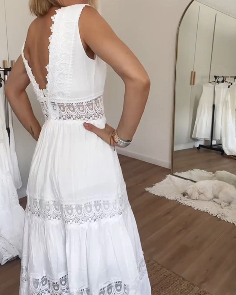 Juniper - lace dress with v-neckline — view 3