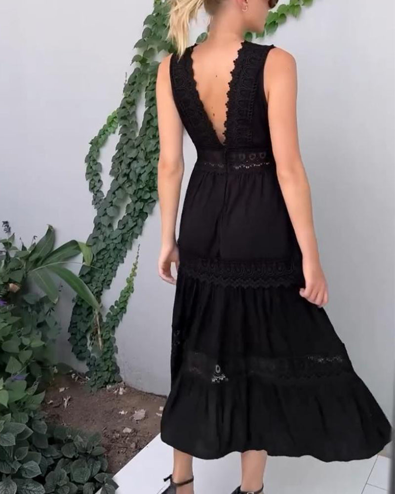 Juniper - lace dress with v-neckline — view 12