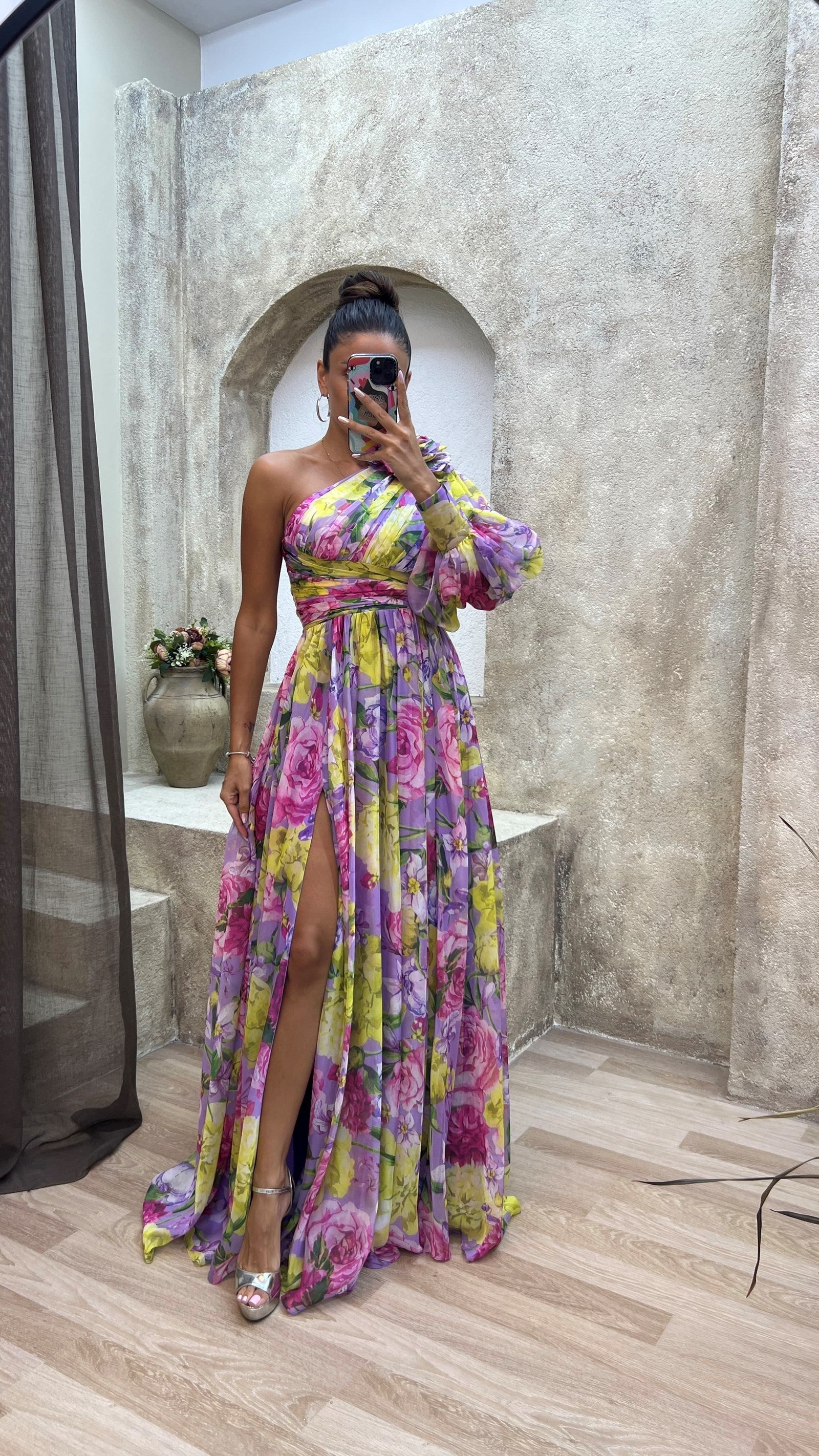Kate - elegant and vibrant dress — view 5