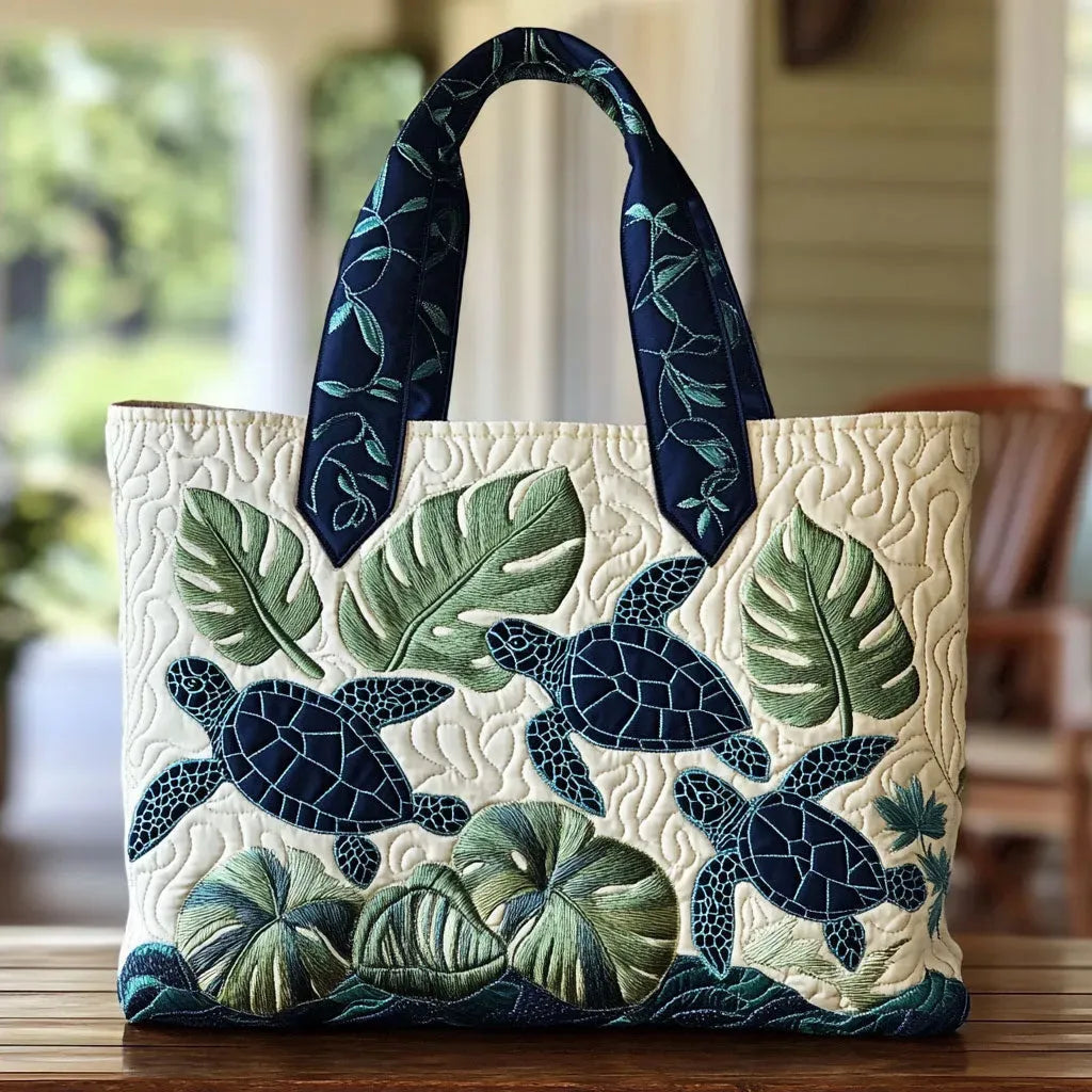 Melody - quilted bag, courtesy of a sea turtle — view 1