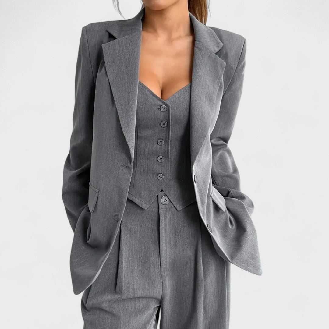 Kinsley - elegant 3-piece suit — view 4