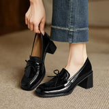 Klara - moccasin nail shoes — view 1