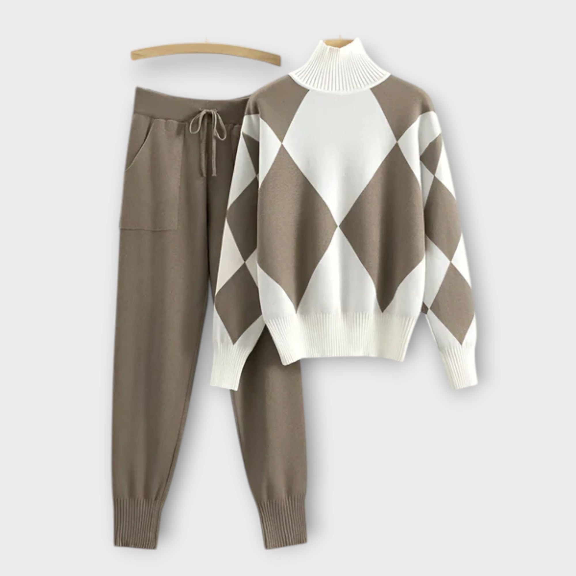 Laura - elegant two-piece set — view 1
