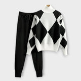 Laura - elegant two-piece set — view 2