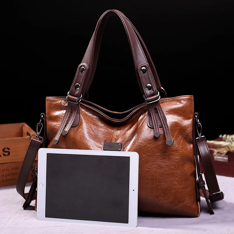 Leah - women's refined soft leather bag — view 6