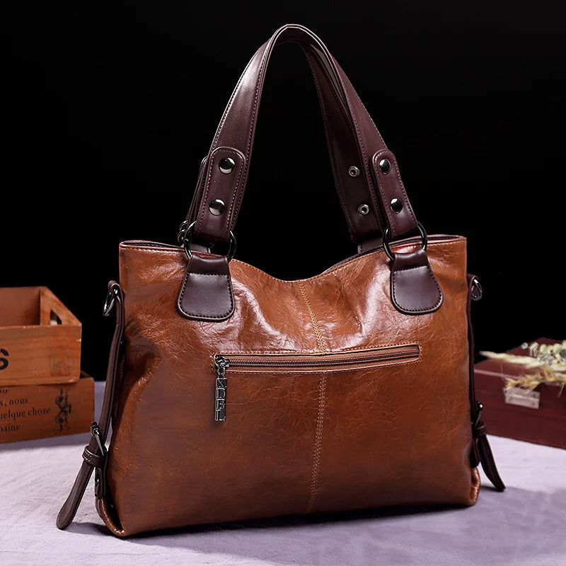 Leah - women's refined soft leather bag — view 7