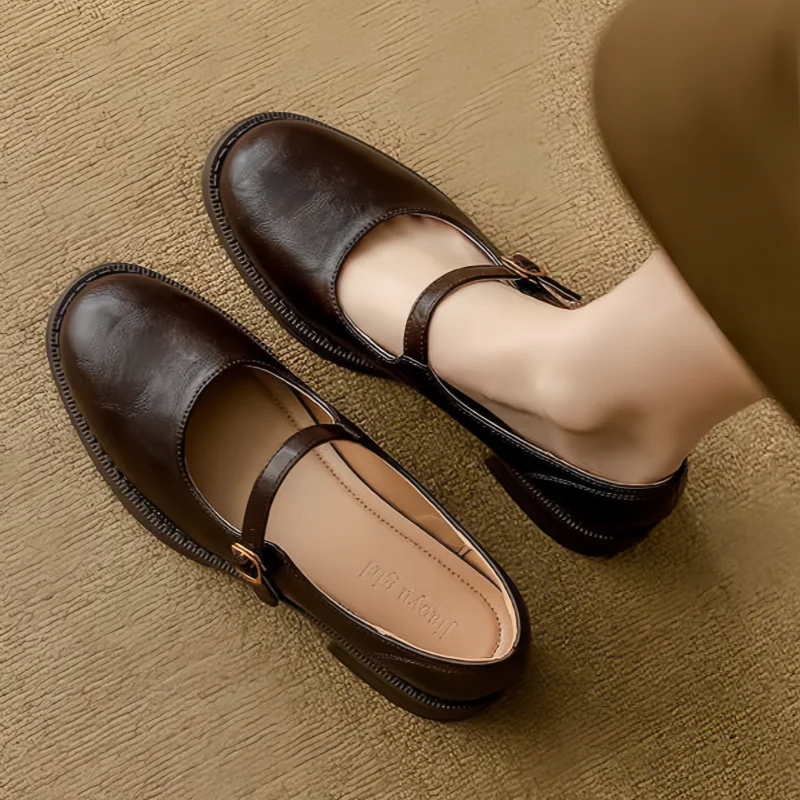 Leni - timeless strappy shoes — view 5