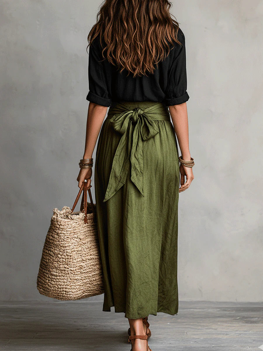 Lyla - two-piece set: black t-shirt and olive green midi skirt — view 4