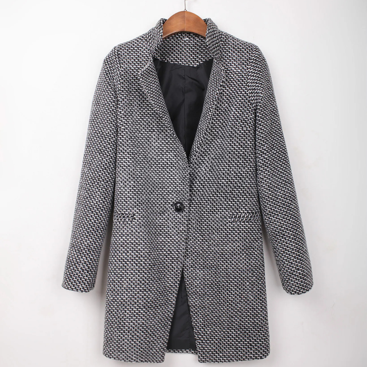 Magda - elegant jacket for cold weather — view 1